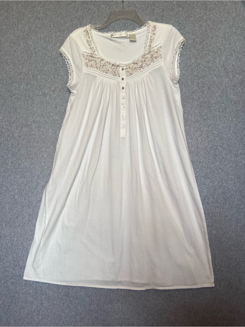 Eileen West White Cotton Lace Embroidered Cap Sleeve Nightgown Med Cottagecore